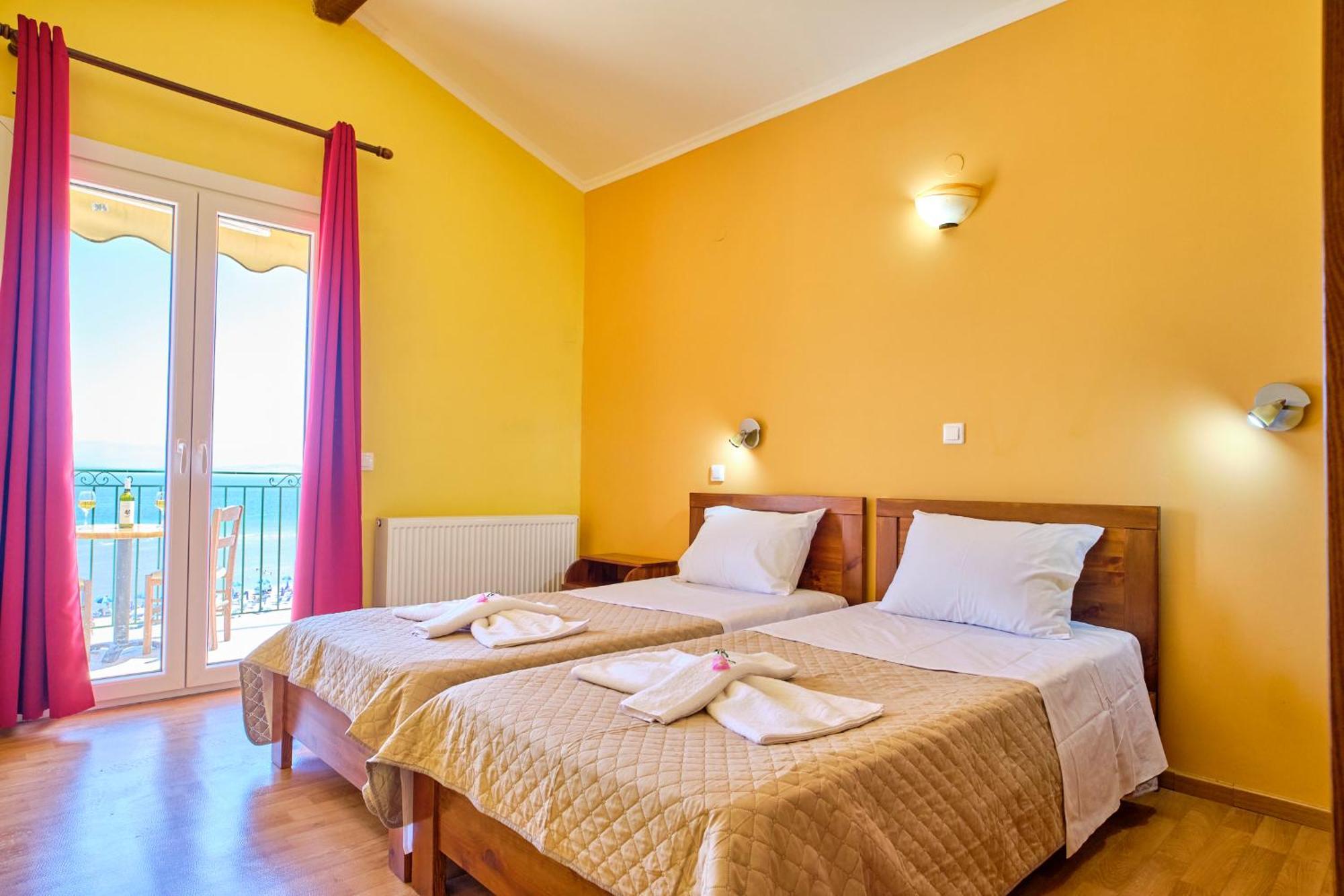Nikos Kalamaki Corfu Aparthotel